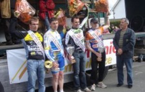 CLASSEMENTS ET PHOTOS DU CHPT DE LA MAYENNE  PASS