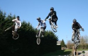 STAGE 53 DE BMX A ARGENTRE