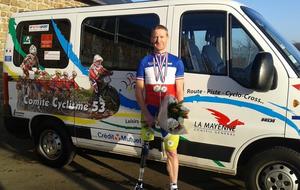 Stéphane BAHIER deux médailles au chpt de France piste à Bordeaux 