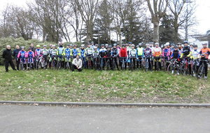 88 COUREURS EN STAGE SUR ROUTE