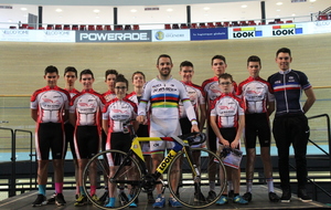 LES PISTARDS MAYENNAIS SE DEPLACENT AU VELODROME NATIONAL