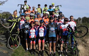 SUCCES POUR LE STAGE 53 CYCLO-CROSS A ST CYR LE GRAVELAIS