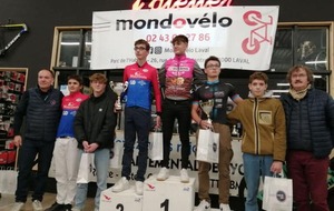 REMISE DU CHALLENGE 53 MONDOVELO U15 ET 17