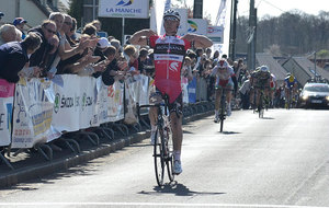 LES MAYENNAIS  VAINQUEURS HORS DU DEPARTEMENT