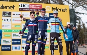 MAXIME BONSERGENT 2EME d'UNE MANCHE DE COUPE DU MONDE EN CYCLO-CROSS