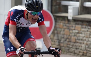 HUGO MILLET TEAM 53 8EME DE MONTPINCHON JUNIOR