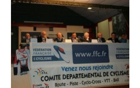 AG 53 A ENTRAMMES Alain LECRECQ REELU