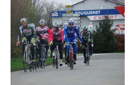 DN3 DE LAVAL CYCLISME 53 EN STAGE