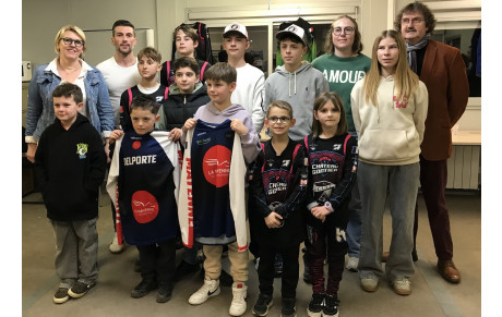 LES JEUNES PILOTES MAYENNAIS DE BMX SONT PRETS