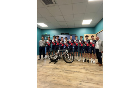 PRESENTATION DE LA TEAM 53 U19 ROUTE